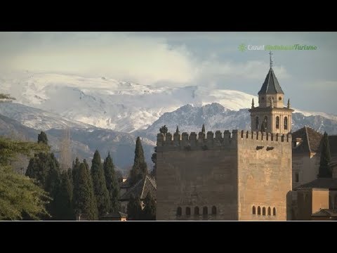 Descubre la historia de Granada: encantos y tradiciones en un recorrido único
